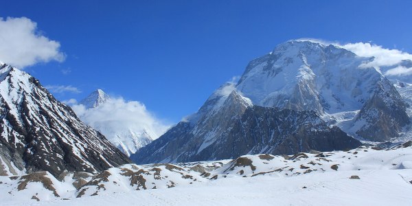 Broad Peak et K2 vus depuis le Karakoram, photographie de montagne